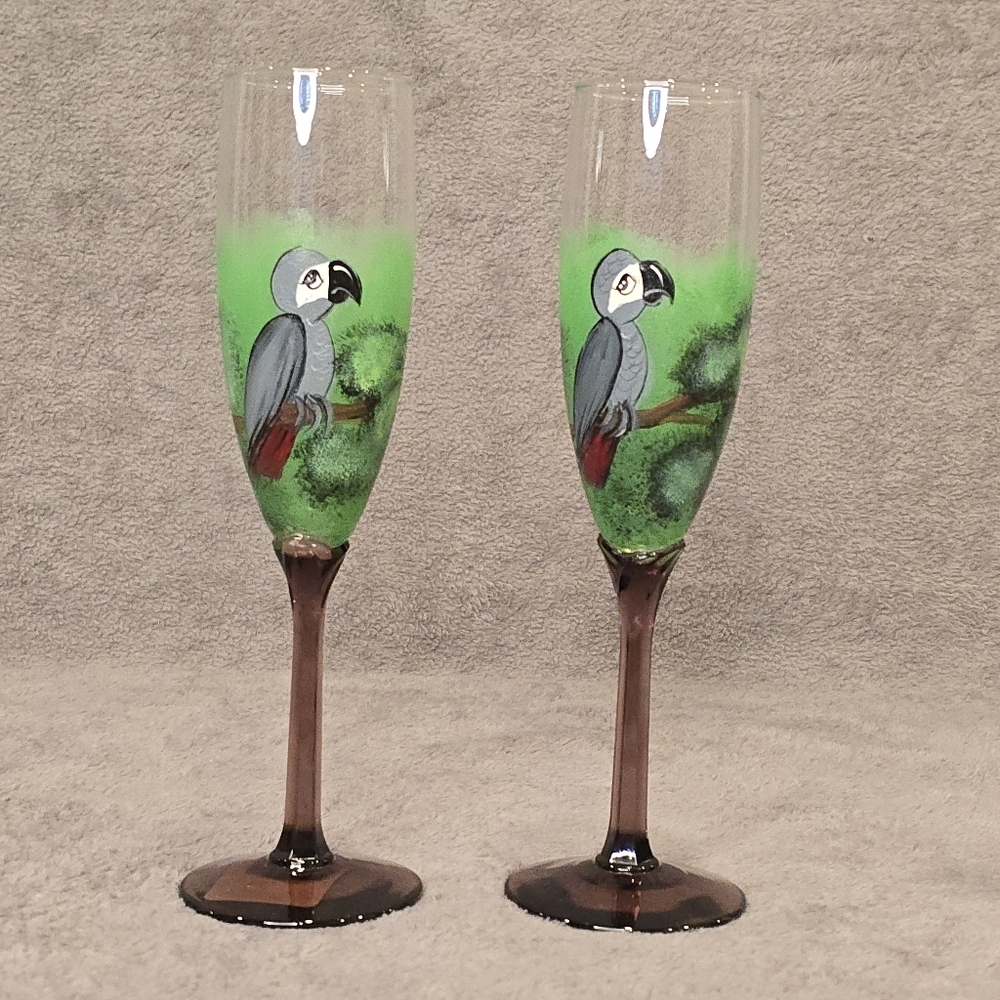 2 Cristal D’Arques Durand Sapphire Wine Glasses 7 5/8" Cobalt Blue w Twist Stem